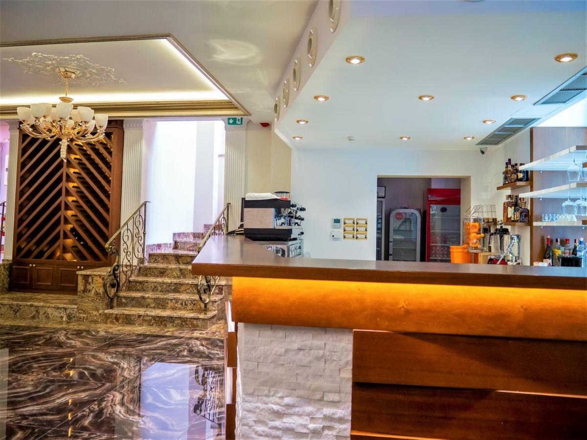 Hotel Boka Tirana Exterior foto